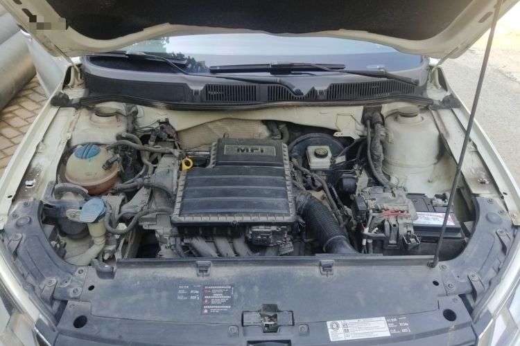 Used Volkswagen Lavida 2013 Restyled Classic 1.6L Automatic Comfort Edition Engine Bay