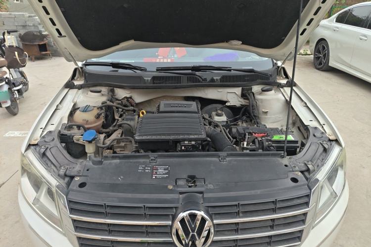 Used Volkswagen Lavida 2013 Revised Classic 1.6L Automatic Fashion Edition Engine Bay