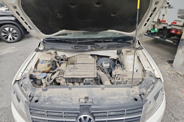 Used Volkswagen Lavida 2013 Restyled Classic 1.6L Automatic Comfort Edition Engine Bay