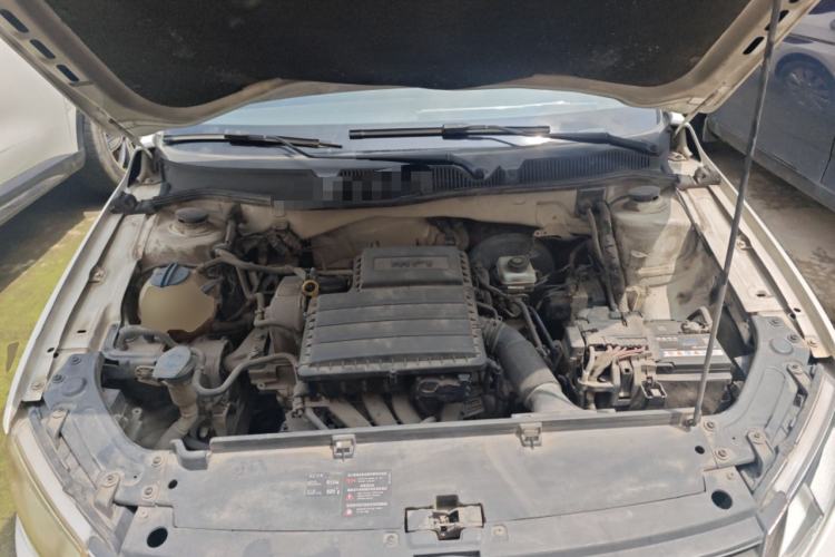 Used Volkswagen Lavida 2013 Restyled Classic 1.6L Automatic Comfort Edition Engine Bay