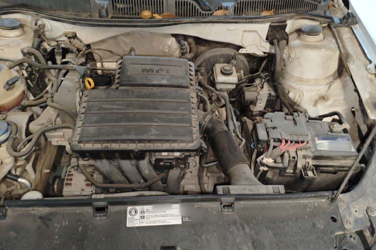Used Volkswagen Lavida 2013 Restyled Classic 1.6L Automatic Comfort Edition Engine Bay