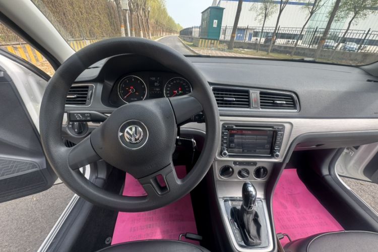 Used Volkswagen Lavida 2013 Restyled Classic 1.6L Automatic Comfort Edition Engine Bay