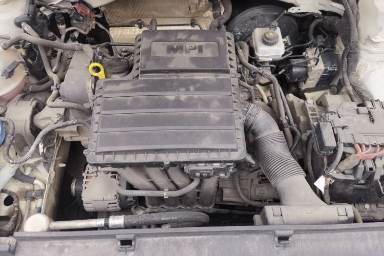 Used Volkswagen Lavida 2013 Restyled Classic 1.6L Automatic Comfort Edition Engine Bay