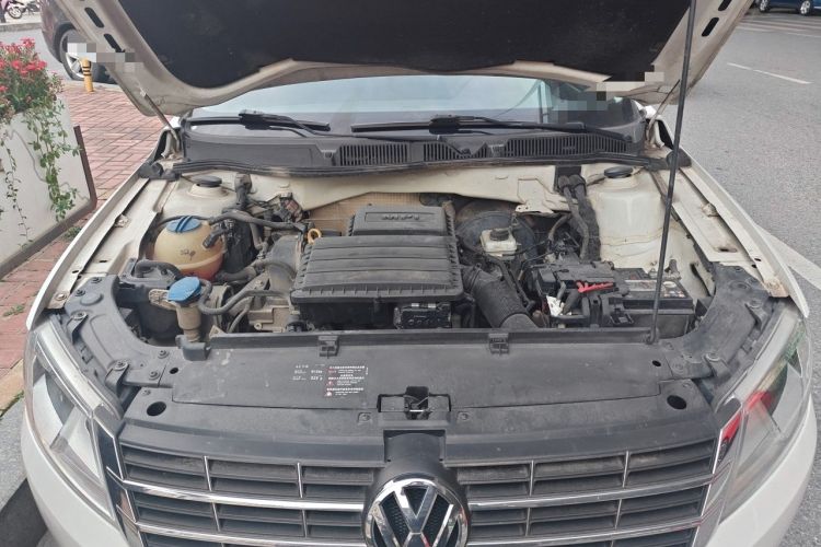 Used Volkswagen Lavida 2013 Restyled Classic 1.6L Automatic Comfort Edition Engine Bay
