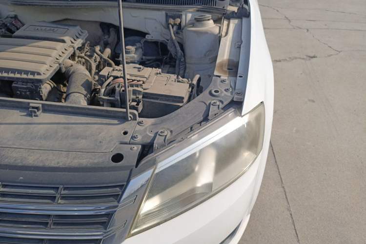 Used Volkswagen Lavida 2013 Restyled Classic 1.6L Manual Comfort Edition Engine Bay Left