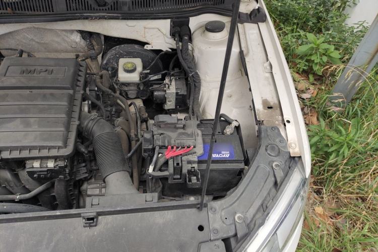 Used Volkswagen Lavida 2013 Restyled Classic 1.6L Automatic Comfort Edition Engine Bay Left