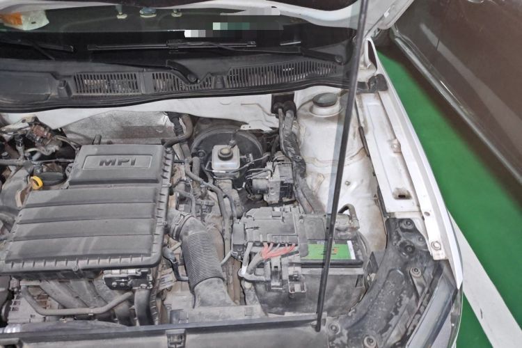 Used Volkswagen Lavida 2013 Restyled Classic 1.6L Automatic Comfort Edition Engine Bay Left