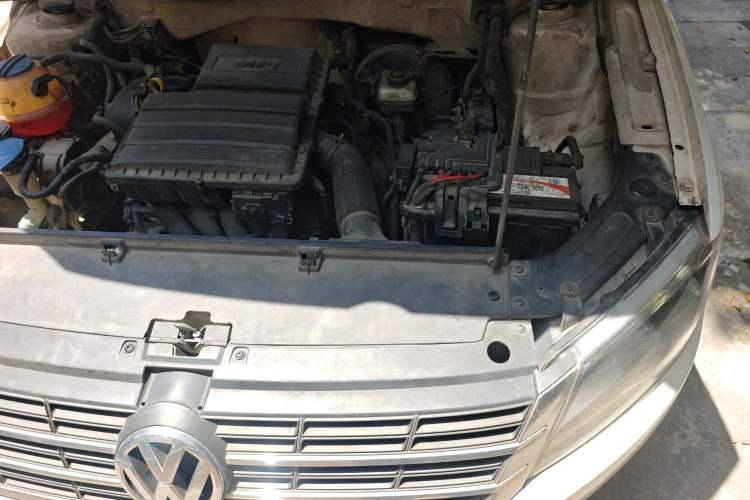 Used Volkswagen Lavida 2013 Restyled Classic 1.6L Automatic Comfort Edition Engine Bay Left