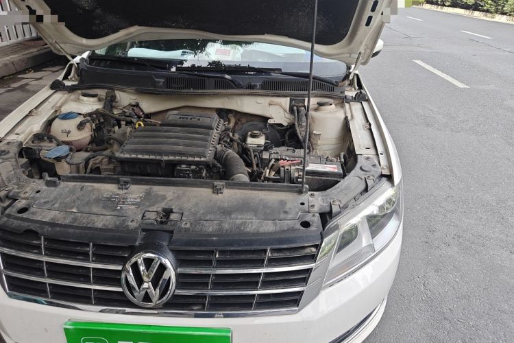 Used Volkswagen Lavida 2013 Restyled Classic 1.6L Automatic Comfort Edition Engine Bay Left