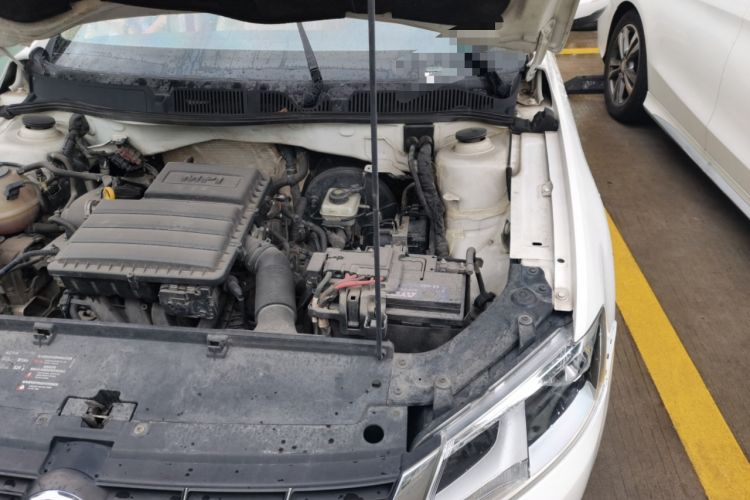 Used Volkswagen Lavida 2013 Restyled Classic 1.6L Automatic Comfort Edition Engine Bay Left