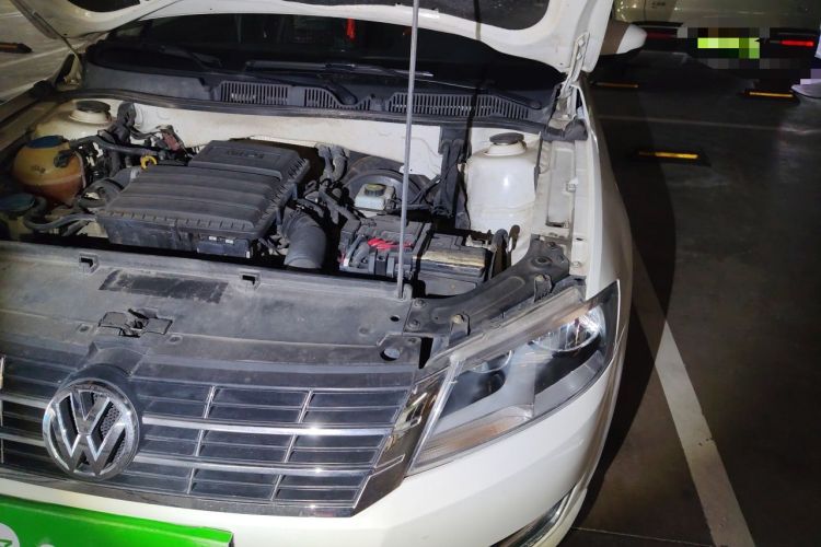 Used Volkswagen Lavida 2013 Restyled Classic 1.6L Manual Comfort Edition Engine Bay Left