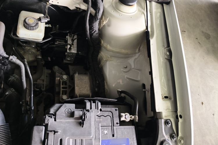 Used Volkswagen Lavida 2013 Restyled Classic 1.6L Automatic Comfort Edition Engine Bay Left