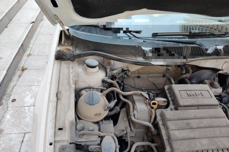 Used Volkswagen Lavida 2013 Restyled Classic 1.6L Automatic Comfort Edition Engine Bay Right