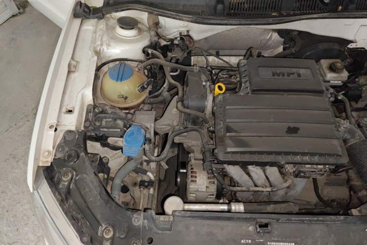 Used Volkswagen Lavida 2013 Restyled Classic 1.6L Automatic Comfort Edition Engine Bay Right