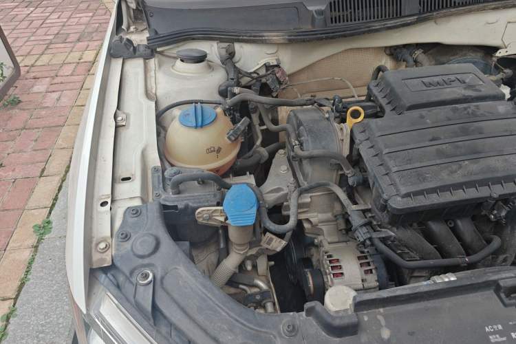 Used Volkswagen Lavida 2013 Restyled Classic 1.6L Automatic Comfort Edition Engine Bay Right