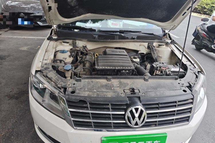 Used Volkswagen Lavida 2013 Restyled Classic 1.6L Automatic Comfort Edition Engine Bay Right