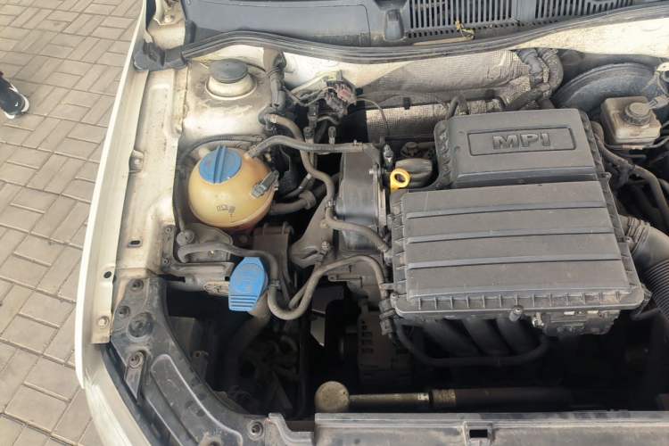 Used Volkswagen Lavida 2013 Restyled Classic 1.6L Automatic Comfort Edition Engine Bay Right