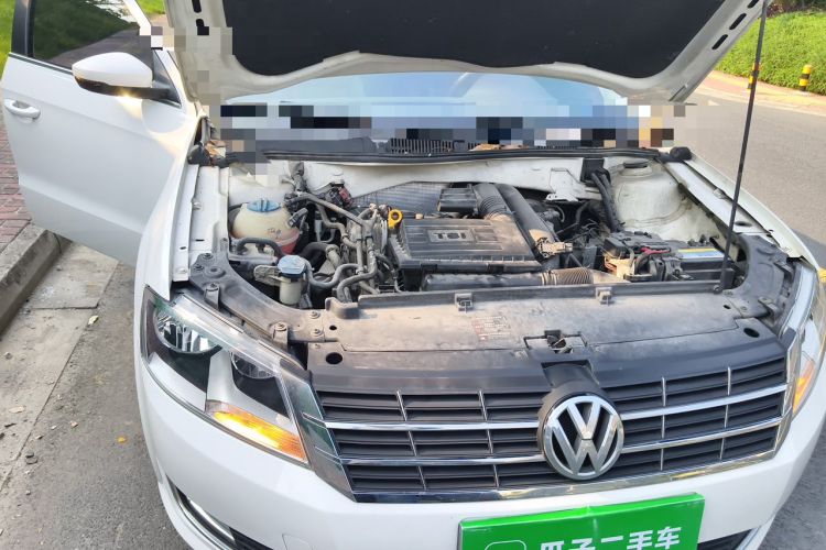 Used Volkswagen Lavida 2013 Revised Version 1.4 TSI DSG Comfort Edition Engine Bay Right