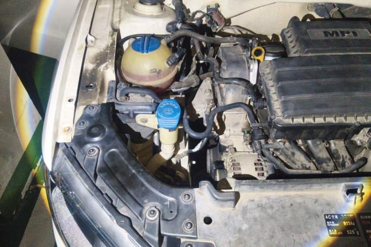 Used Volkswagen Lavida 2013 Restyled Classic 1.6L Automatic Comfort Edition Engine Bay Right