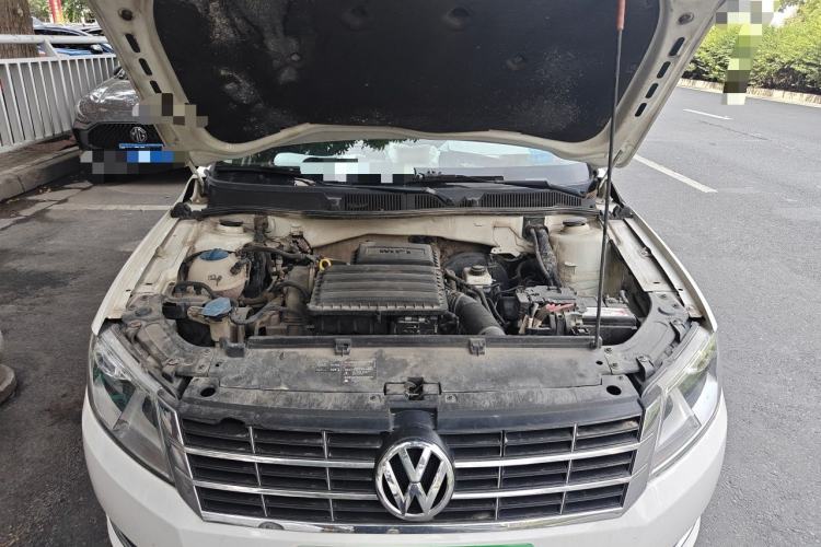 Used Volkswagen Lavida 2013 Restyled Classic 1.6L Automatic Comfort Edition Engine Bay