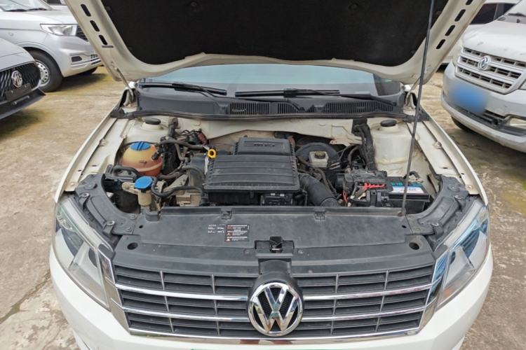 Used Volkswagen Lavida 2013 Restyled Classic 1.6L Automatic Comfort Edition Engine Bay