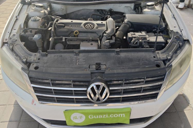 Used Volkswagen Lavida 2013 1.4TSI DSG Comfort Edition Engine Bay