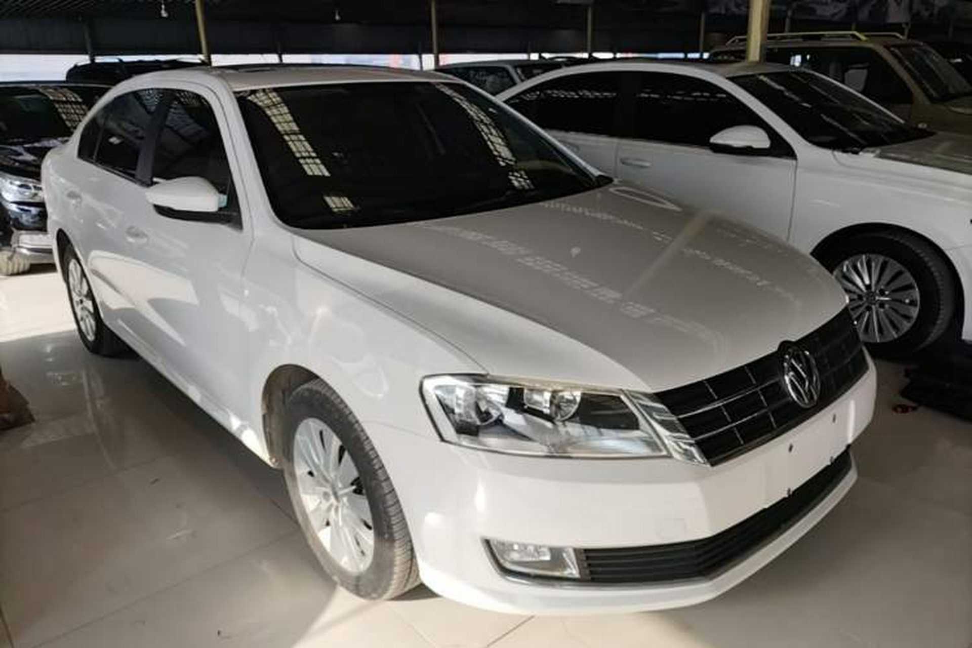 Used Volkswagen Lavida 2013 Restyled Classic 1.6L Automatic Comfort Edition Exterior 1