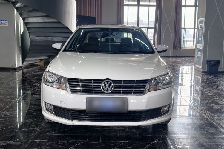 Used Volkswagen Lavida 2013 Restyled Classic 1.6L Automatic Comfort Edition Exterior 1