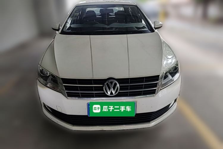 Used Volkswagen Lavida 2013 Restyled Classic 1.6L Manual Comfort Edition Exterior 1
