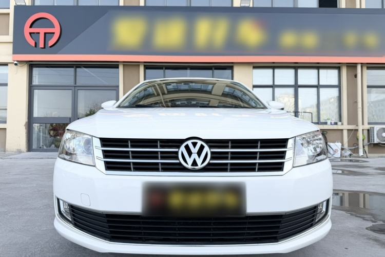 Used Volkswagen Lavida 2013 Restyled Classic 1.6L Automatic Comfort Edition Exterior 2