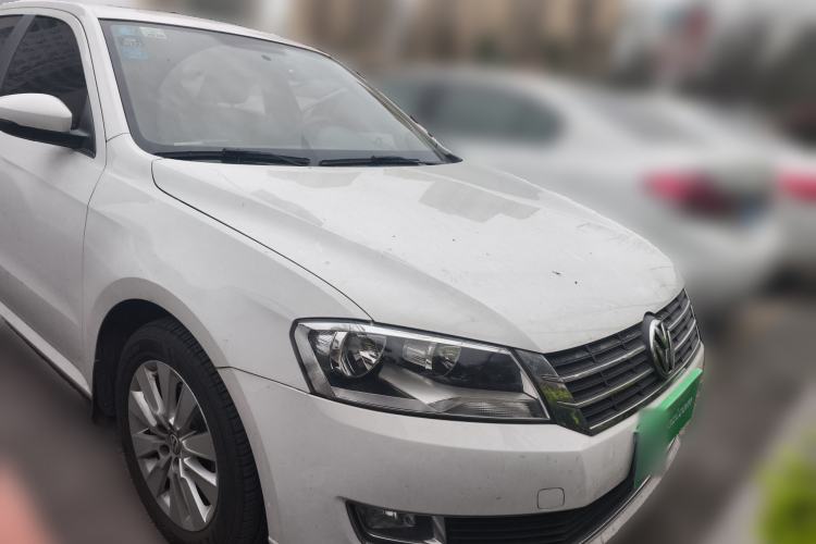 Used Volkswagen Lavida 2013 Restyled Classic 1.6L Automatic Comfort Edition Exterior 2