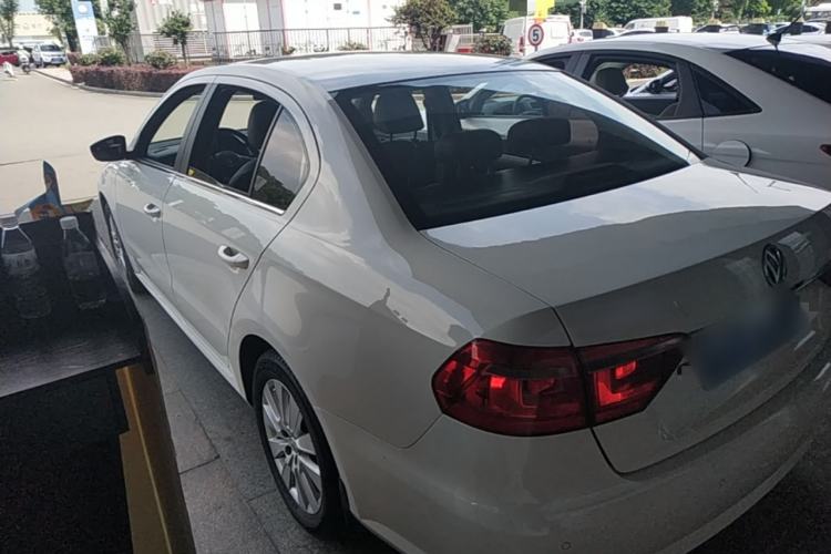 Used Volkswagen Lavida 2013 Revised Version 1.4 TSI DSG Comfort Edition Exterior 2