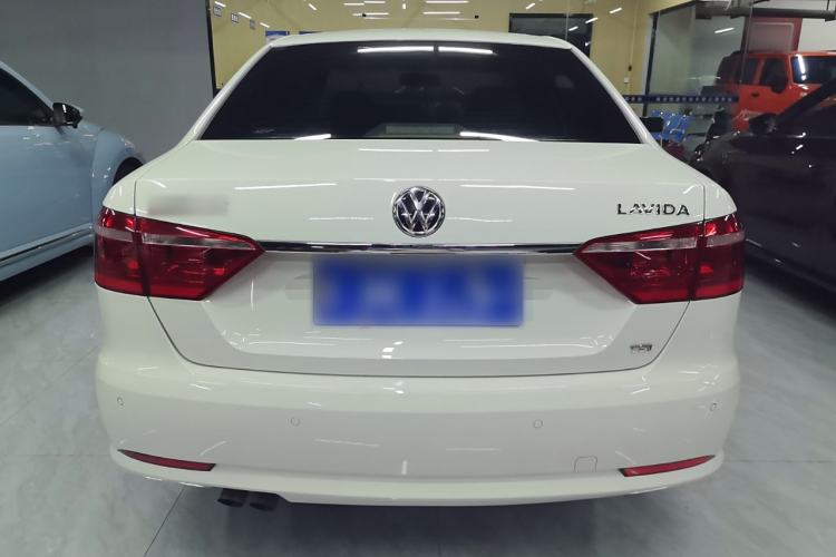 Used Volkswagen Lavida 2013 Revised Version 1.4 TSI DSG Comfort Edition Exterior 4