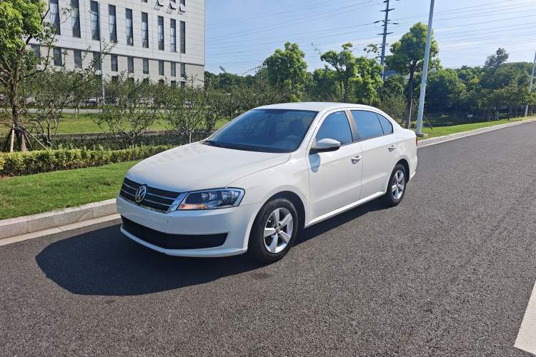Volkswagen Lavida 2013 Revised Classic 1.6L Automatic Fashion Edition مستعملة Guazi used car, China used car export, Used car for sale, Used  cars, Cheapest cars for sale