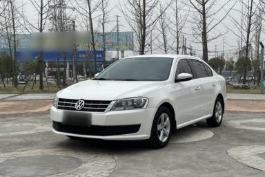 Used Volkswagen Lavida 2013 Revised Classic 1.6L Automatic Fashion Edition