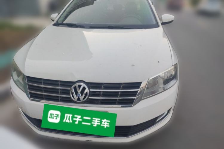 Used Volkswagen Lavida 2013 1.6L Automatic Comfort Edition Front