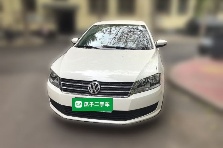 Used Volkswagen Lavida 2013 Revised Classic 1.6L Manual Fashion Edition Front