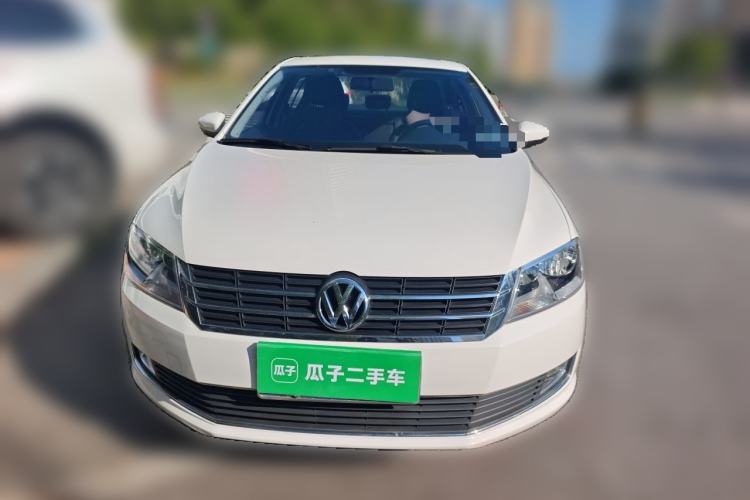Used Volkswagen Lavida 2013 Restyled Classic 1.6L Automatic Comfort Edition Front