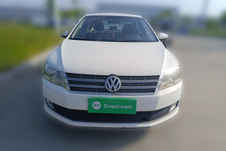 Used Volkswagen Lavida 2013 Restyled Classic 1.6L Manual Comfort Edition Front