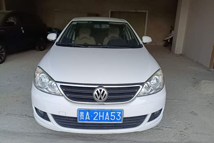 Used Volkswagen Lavida 2013 Classic 1.6L Automatic Fashion Edition Front
