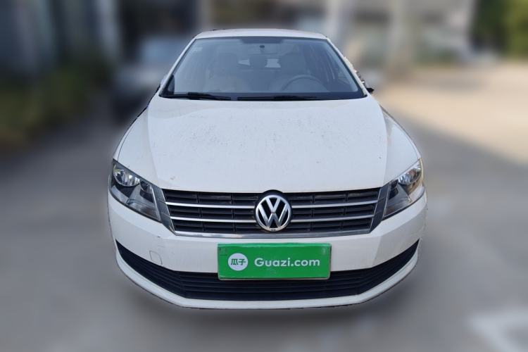 Used Volkswagen Lavida 2013 Revised Classic 1.6L Manual Fashion Edition Front