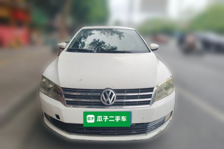Used Volkswagen Lavida 2013 1.4TSI Manual Comfort Edition Front