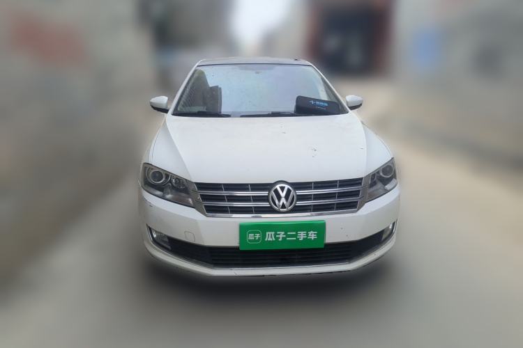 Used Volkswagen Lavida 2013 1.6L Automatic Comfort Edition Front