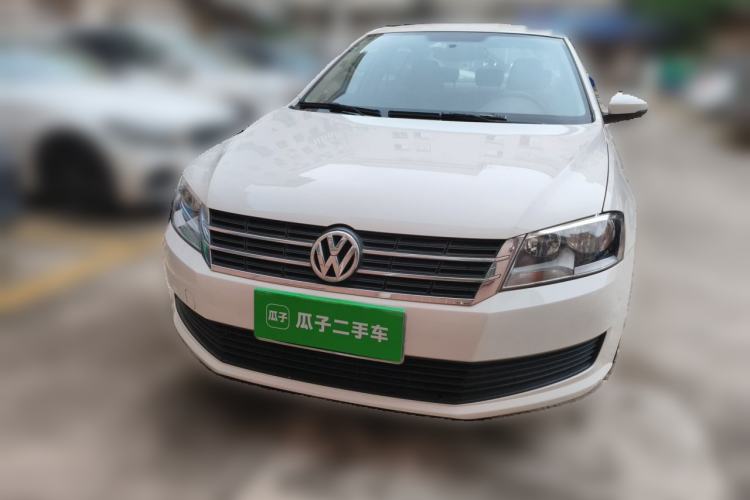 Used Volkswagen Lavida 2013 Revised Classic 1.6L Automatic Fashion Edition Front