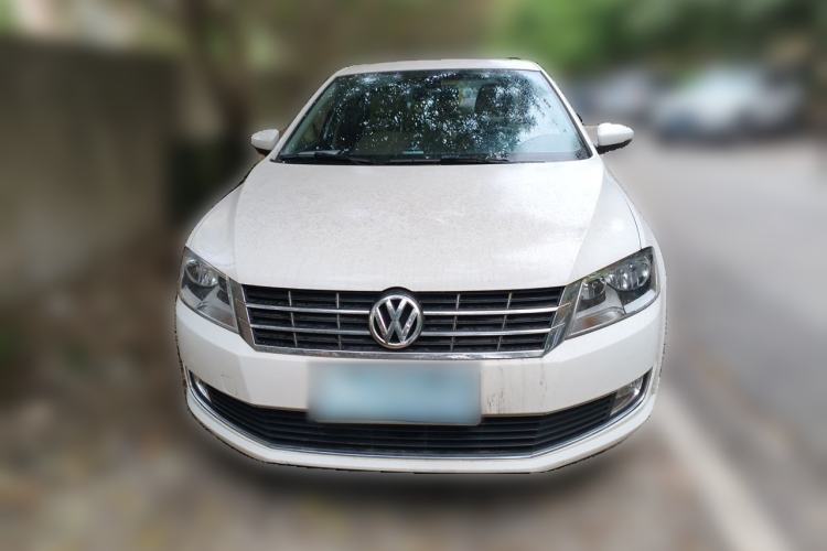 Used Volkswagen Lavida 2013 Restyled Classic 1.6L Automatic Comfort Edition Front