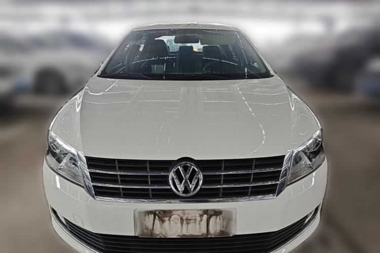 Used Volkswagen Lavida 2013 Restyled Classic 1.6L Automatic Comfort Edition Front