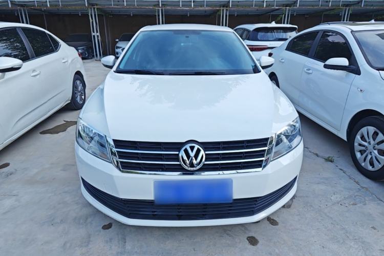 Used Volkswagen Lavida 2013 Revised Classic 1.6L Automatic Fashion Edition Front