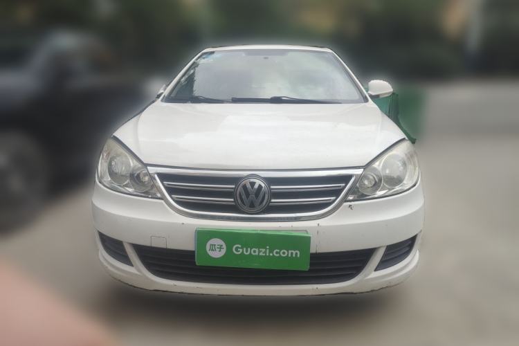 Used Volkswagen Lavida 2013 Classic 1.6L Manual Fashion Edition Front