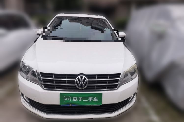 Used Volkswagen Lavida 2013 Restyled Classic 1.6L Automatic Comfort Edition Front