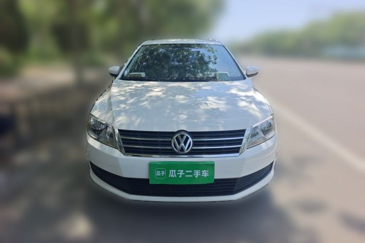 Used Volkswagen Lavida 2013 Revised Classic 1.6L Automatic Fashion Edition Front